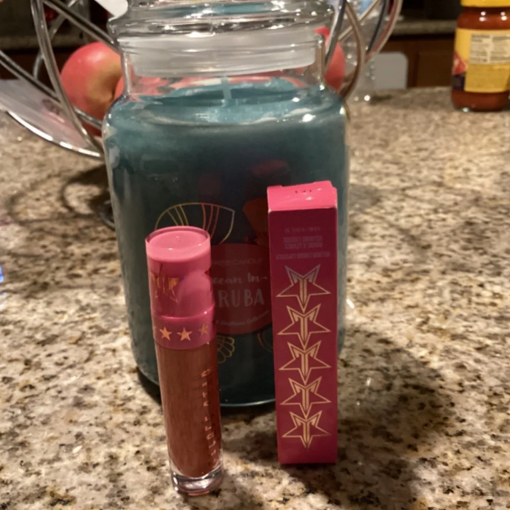 Jeffree Star star velour